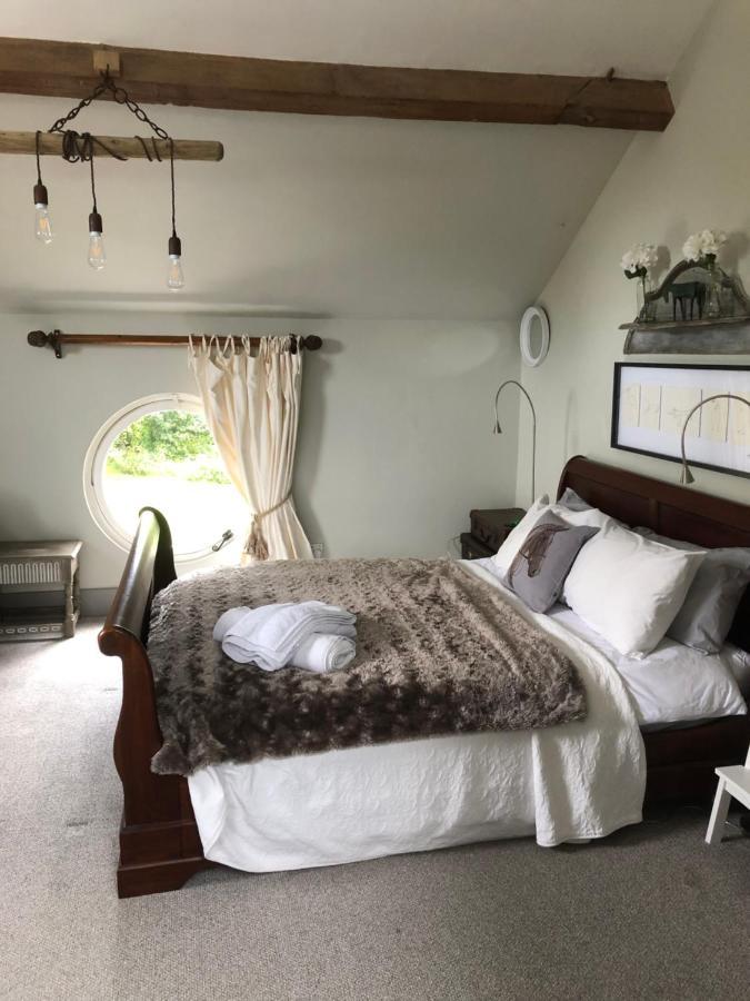 The Jockey Room Hideaway Spurstow Buitenkant foto